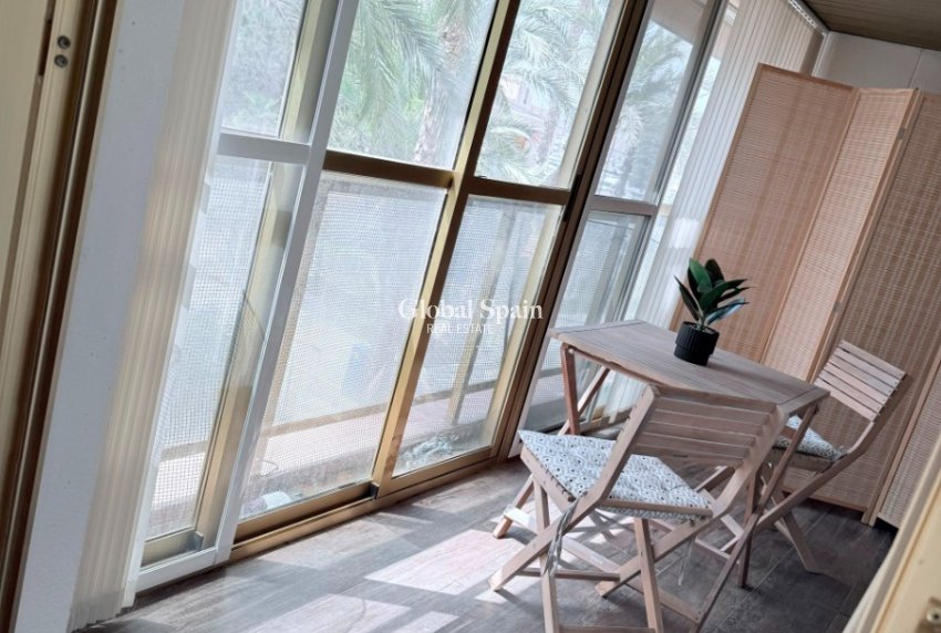 Wiederverkauf - WOHNUNG -
TORREVIEJA - Costa Blanca