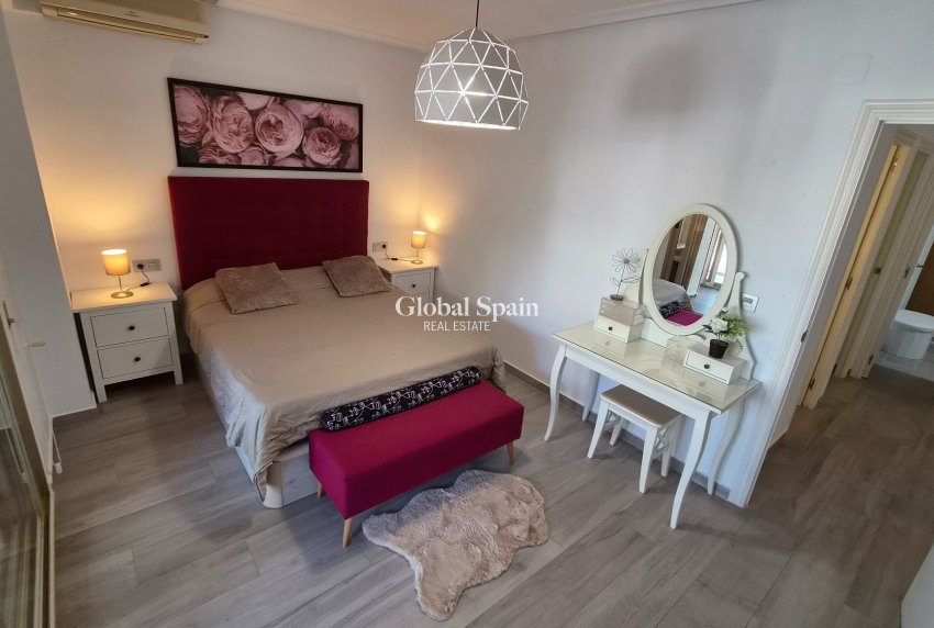 Wiederverkauf - WOHNUNG -
TORREVIEJA - Costa Blanca