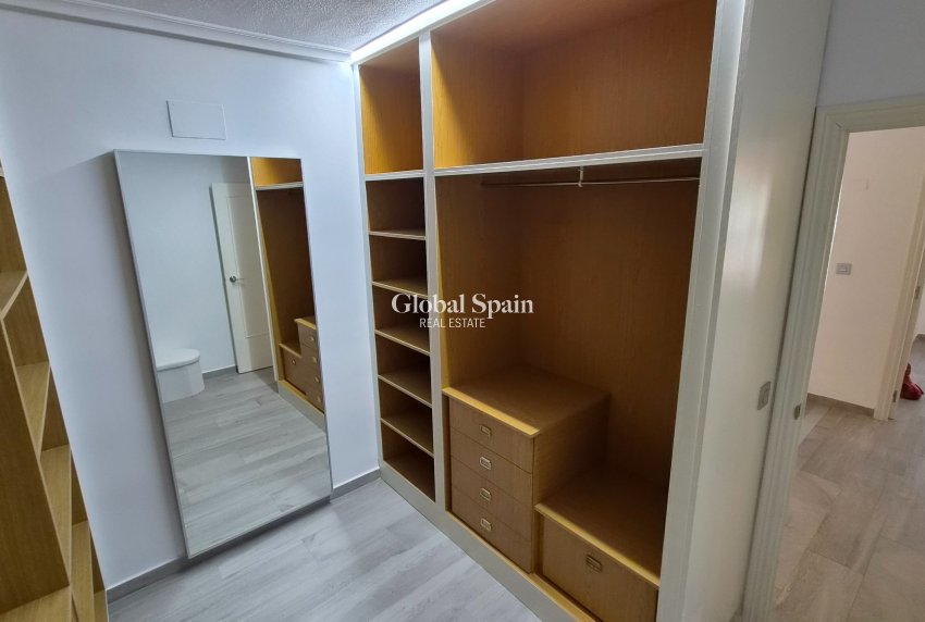 Wiederverkauf - WOHNUNG -
TORREVIEJA - Costa Blanca