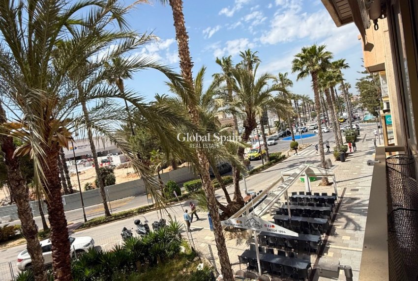 Wiederverkauf - WOHNUNG -
TORREVIEJA - Costa Blanca