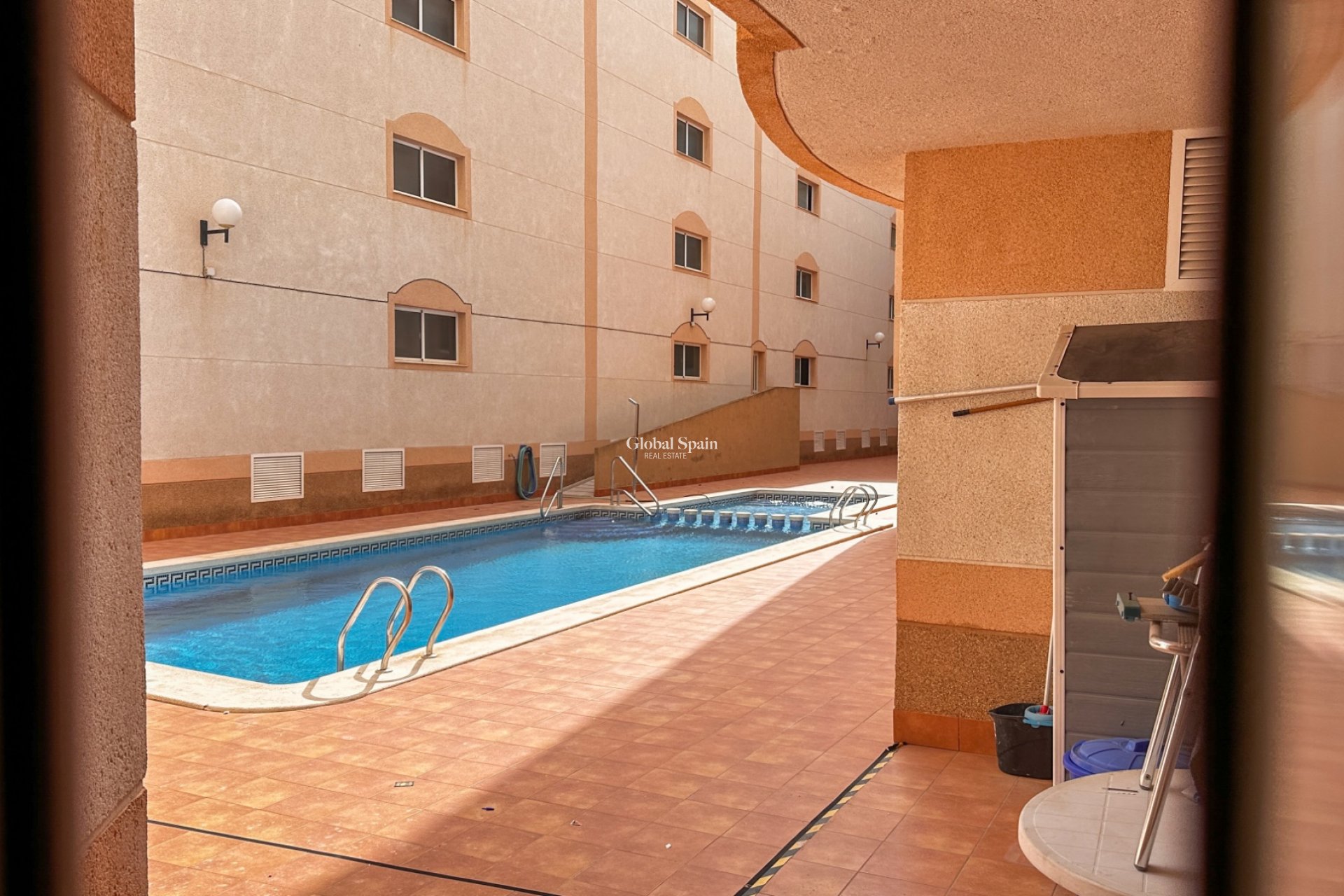 Wiederverkauf - WOHNUNG -
TORREVIEJA - Costa Blanca