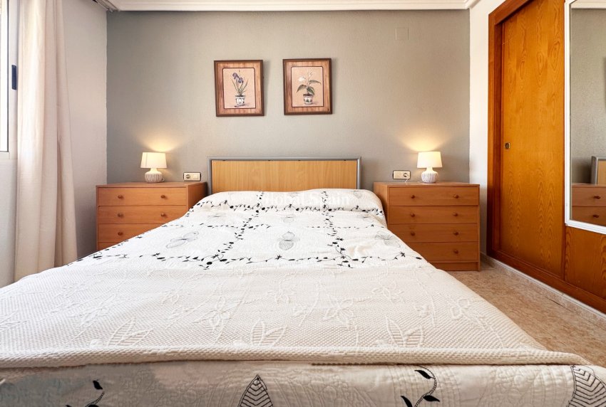 Wiederverkauf - WOHNUNG -
TORREVIEJA - Costa Blanca