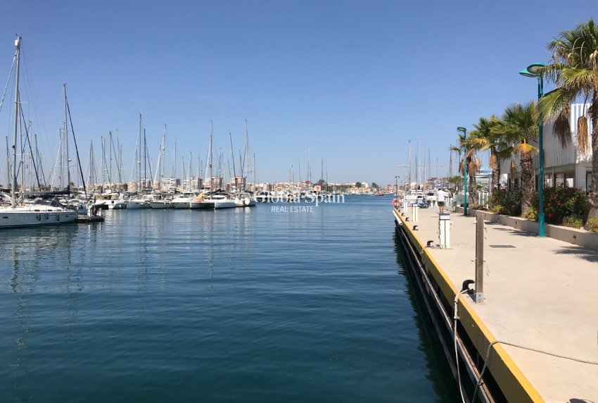 Wiederverkauf - WOHNUNG -
TORREVIEJA - Costa Blanca