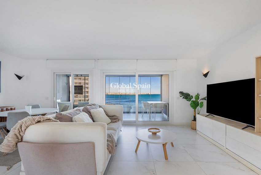 Wiederverkauf - WOHNUNG -
TORREVIEJA - Costa Blanca