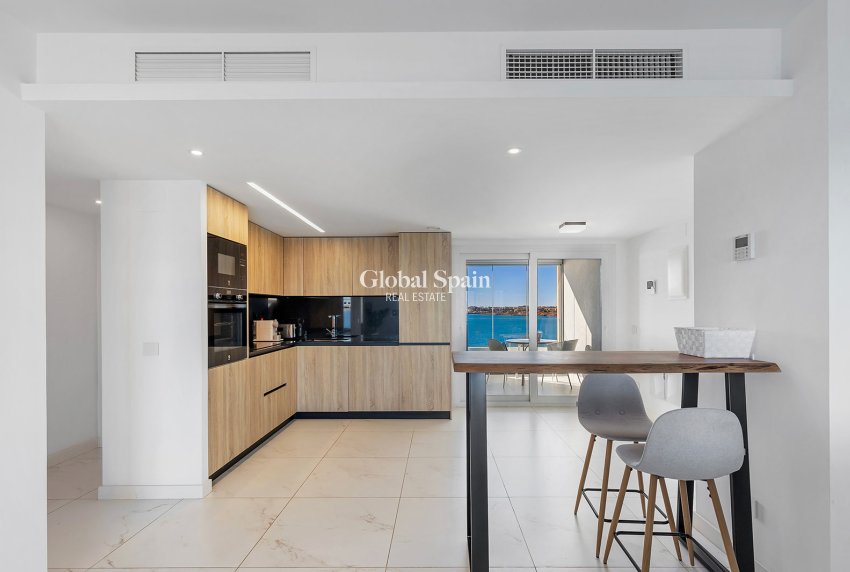 Wiederverkauf - WOHNUNG -
TORREVIEJA - Costa Blanca