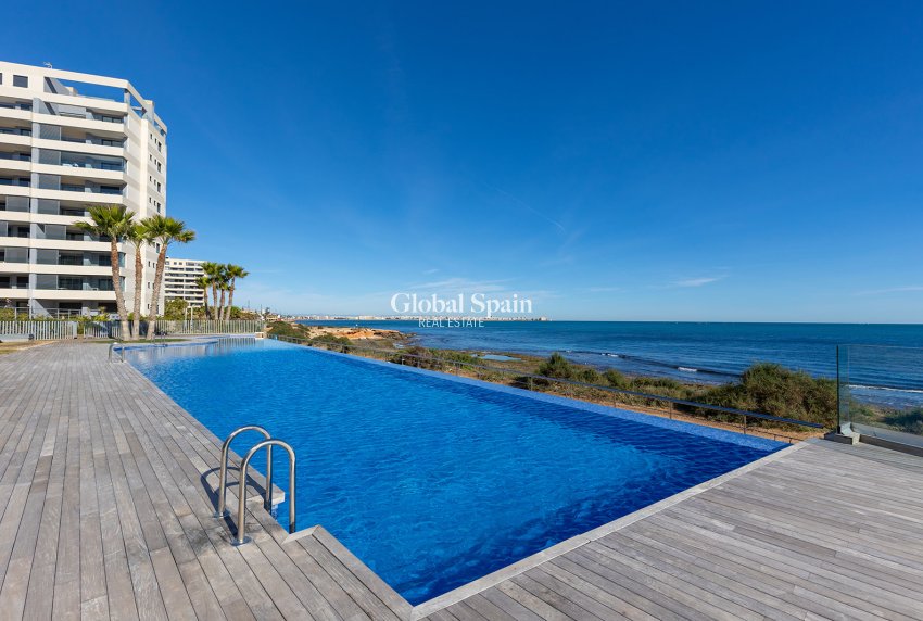 Wiederverkauf - WOHNUNG -
TORREVIEJA - Costa Blanca