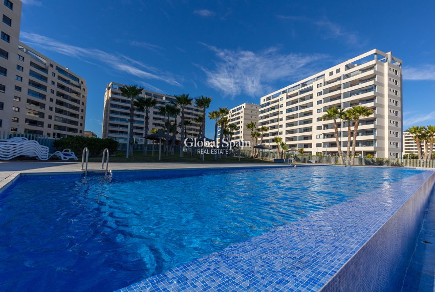 Wiederverkauf - WOHNUNG -
TORREVIEJA - Costa Blanca