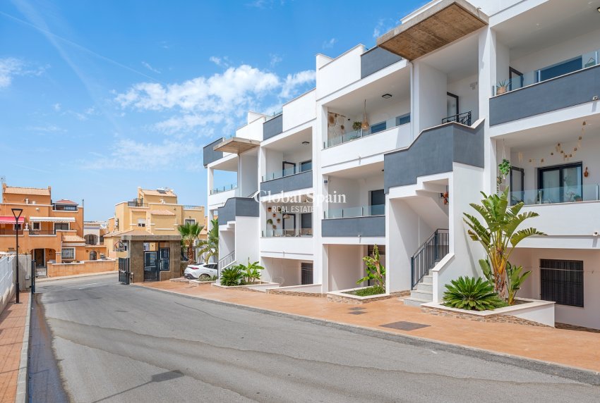 Wiederverkauf - WOHNUNG -
TORREVIEJA - Costa Blanca