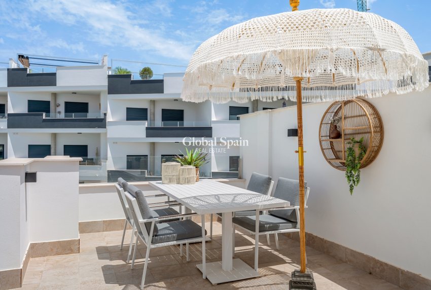 Wiederverkauf - WOHNUNG -
TORREVIEJA - Costa Blanca