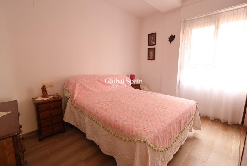 Wiederverkauf - WOHNUNG -
TORREVIEJA - Costa Blanca