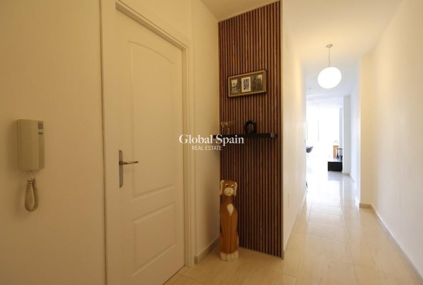 Wiederverkauf - WOHNUNG -
TORREVIEJA - Costa Blanca