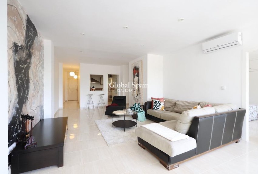 Wiederverkauf - WOHNUNG -
TORREVIEJA - Costa Blanca