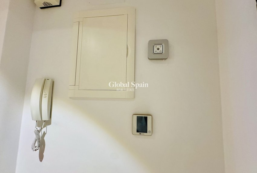 Wiederverkauf - WOHNUNG -
TORREVIEJA - Costa Blanca