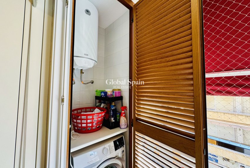 Wiederverkauf - WOHNUNG -
TORREVIEJA - Costa Blanca