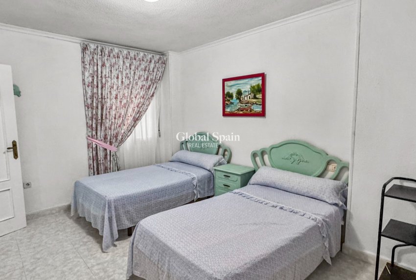 Wiederverkauf - WOHNUNG -
TORREVIEJA - Costa Blanca