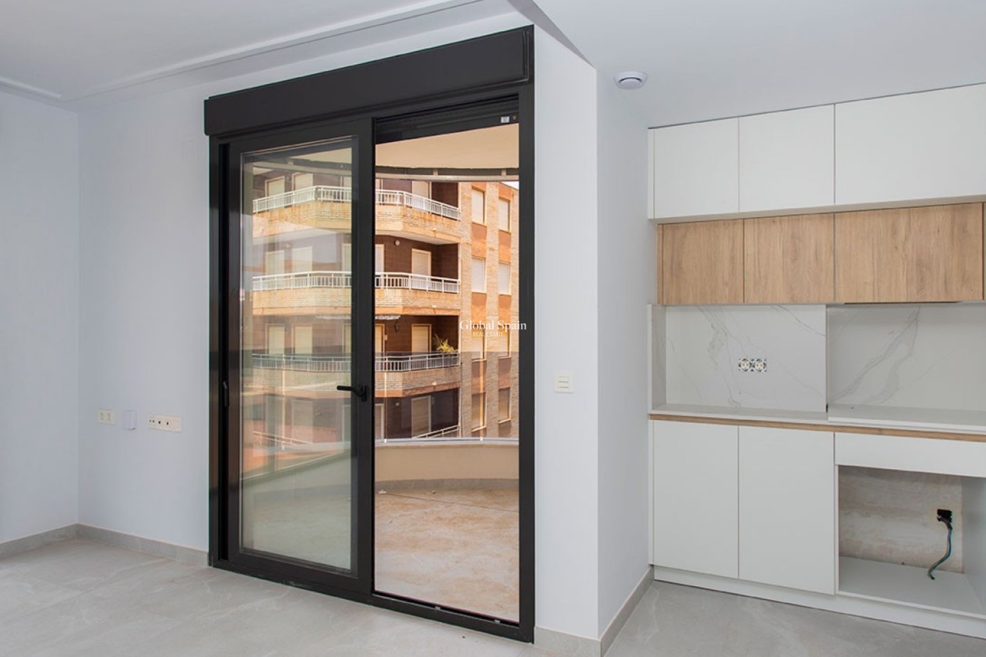 Wiederverkauf - WOHNUNG -
TORREVIEJA - Costa Blanca