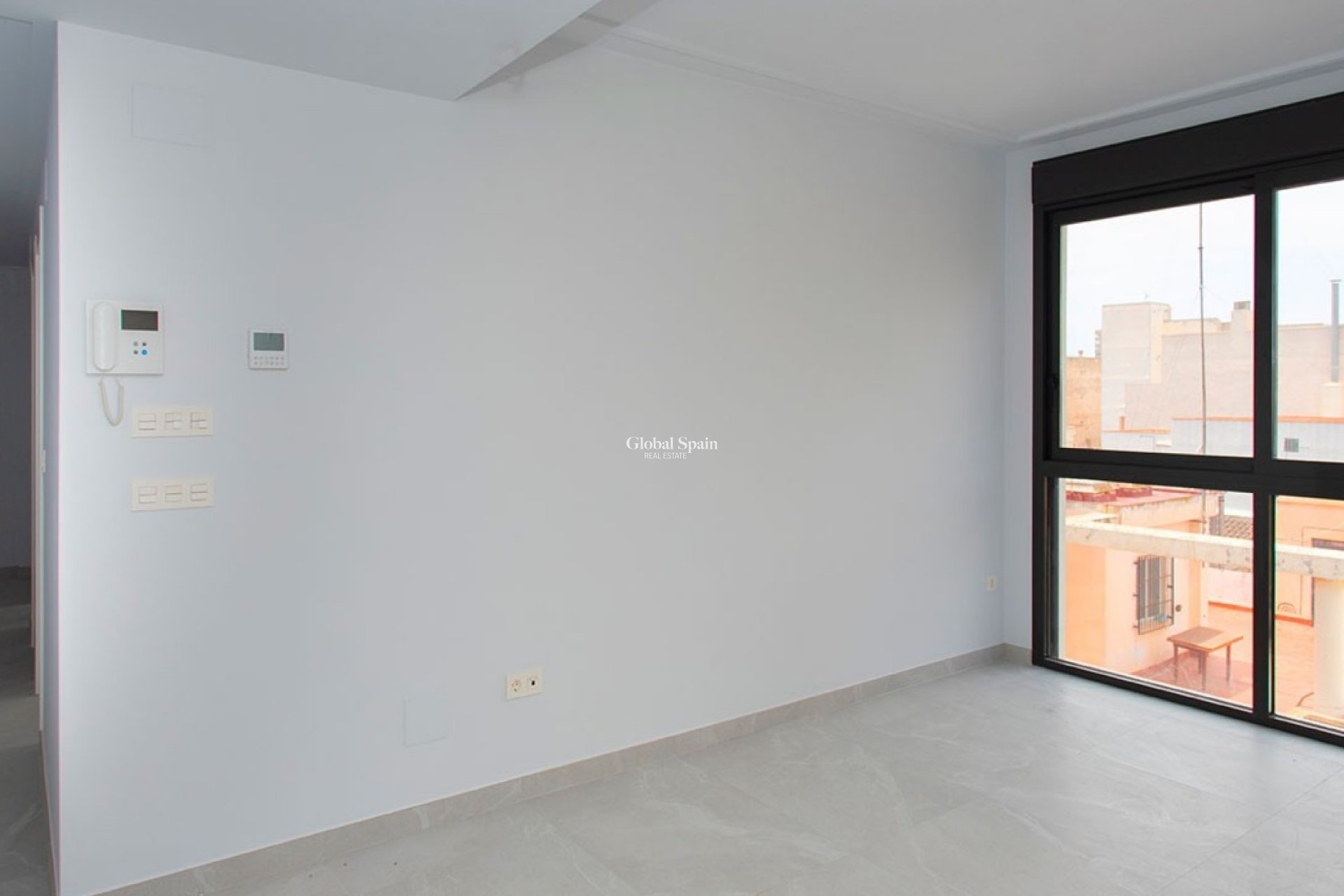 Wiederverkauf - WOHNUNG -
TORREVIEJA - Costa Blanca