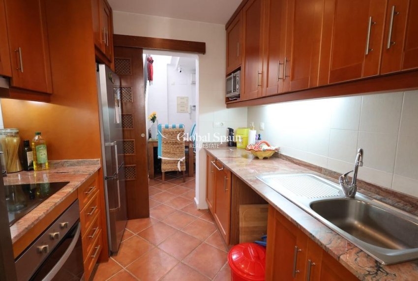 Wiederverkauf - WOHNUNG -
TORREVIEJA - Costa Blanca