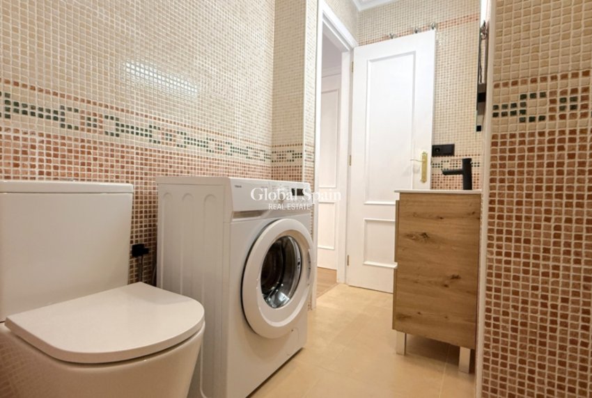 Wiederverkauf - WOHNUNG -
TORREVIEJA - Costa Blanca