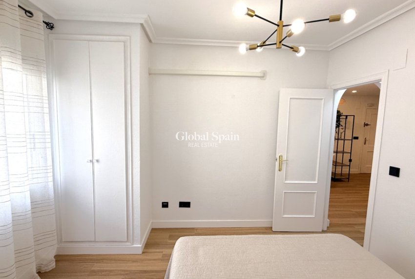 Wiederverkauf - WOHNUNG -
TORREVIEJA - Costa Blanca