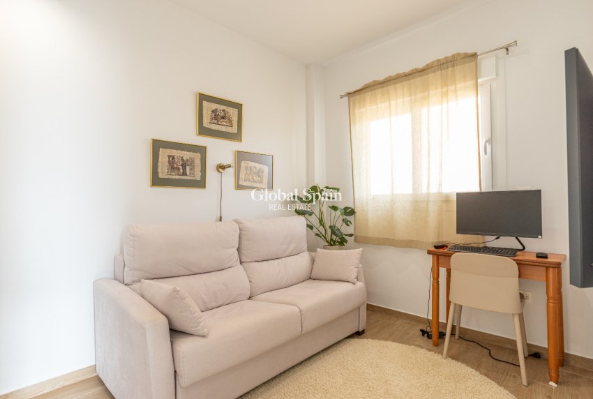 Wiederverkauf - WOHNUNG -
TORREVIEJA - Costa Blanca