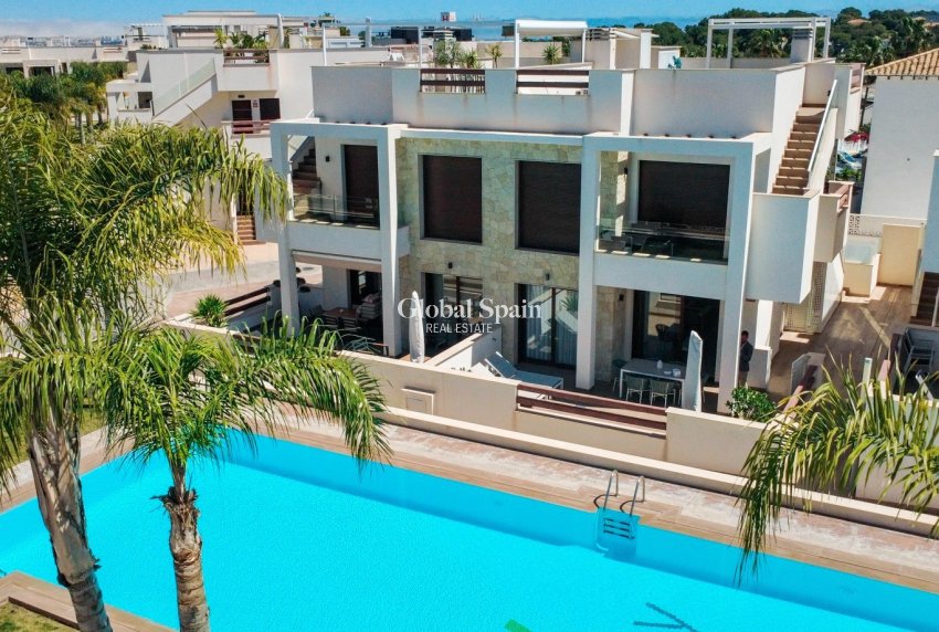 Wiederverkauf - WOHNUNG -
TORREVIEJA - Costa Blanca