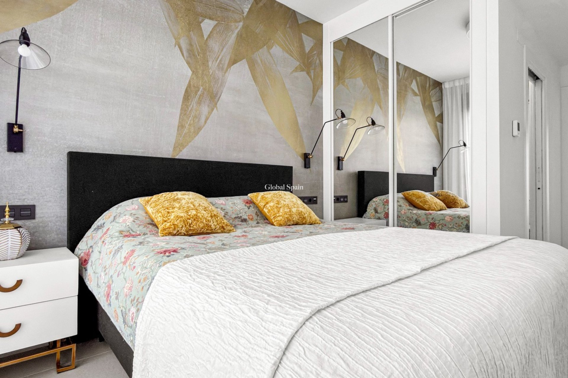 Wiederverkauf - WOHNUNG -
TORREVIEJA - Costa Blanca
