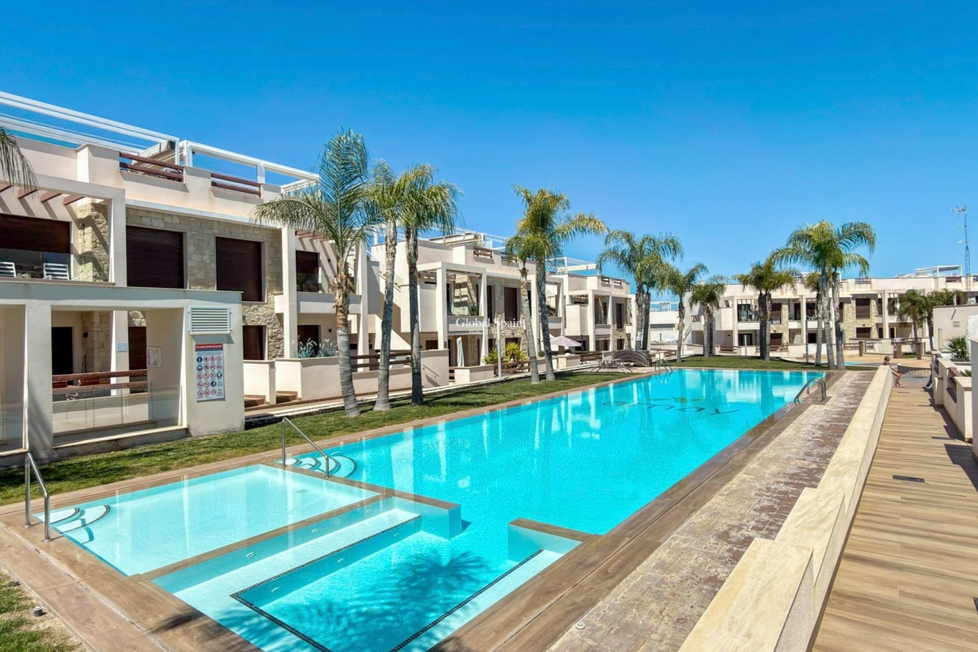 Wiederverkauf - WOHNUNG -
TORREVIEJA - Costa Blanca