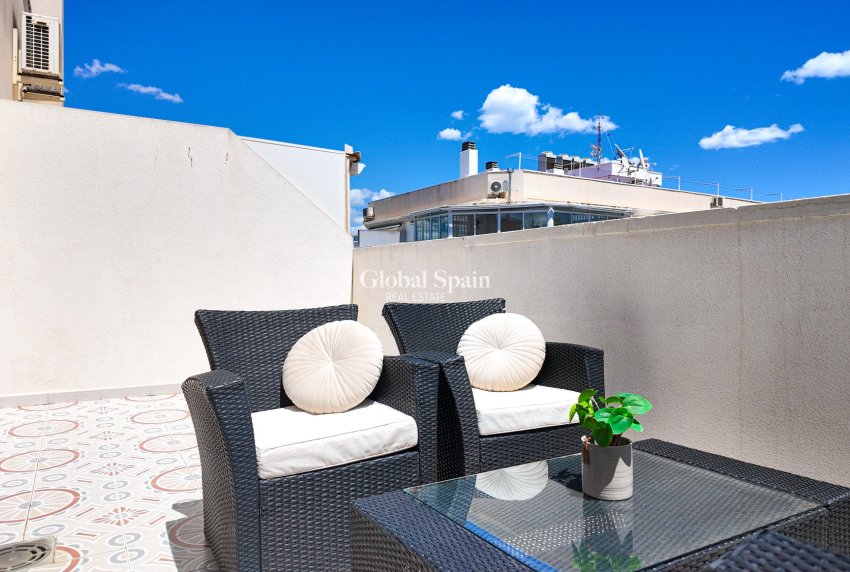 Wiederverkauf - WOHNUNG -
TORREVIEJA - Costa Blanca