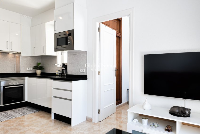 Wiederverkauf - WOHNUNG -
TORREVIEJA - Costa Blanca