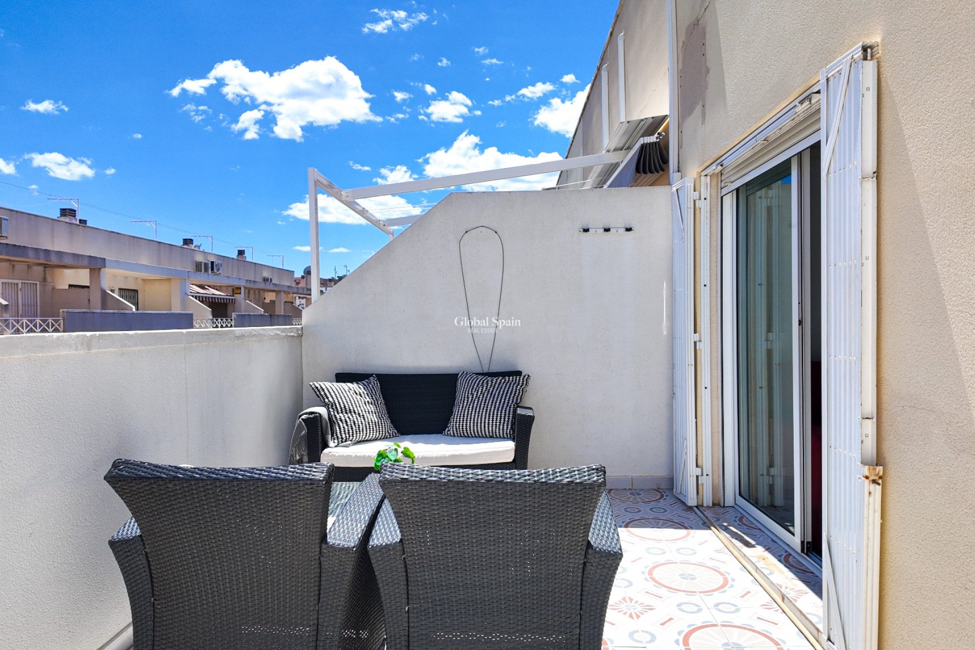 Wiederverkauf - WOHNUNG -
TORREVIEJA - Costa Blanca