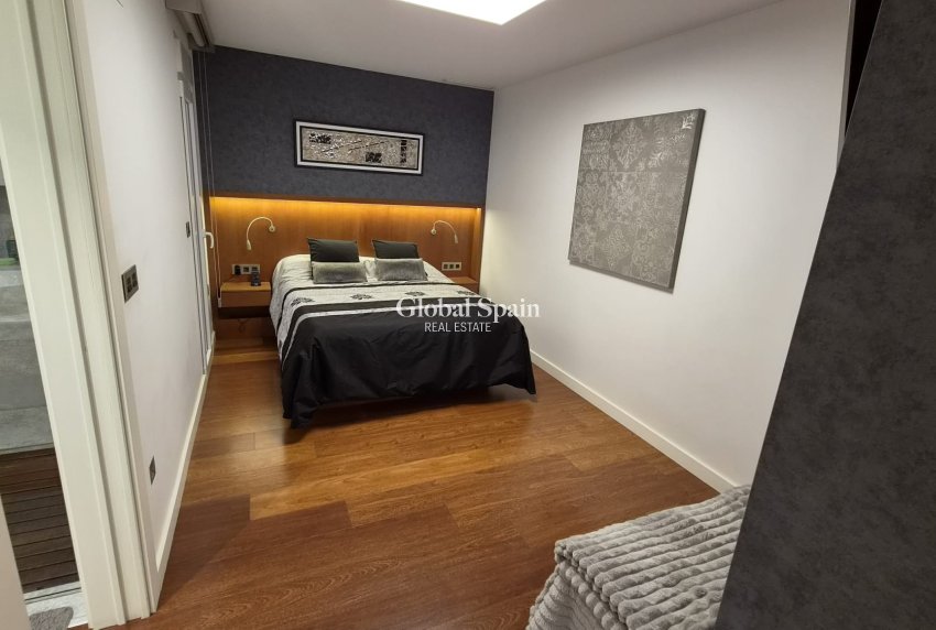 Wiederverkauf - WOHNUNG -
TORREVIEJA - Costa Blanca