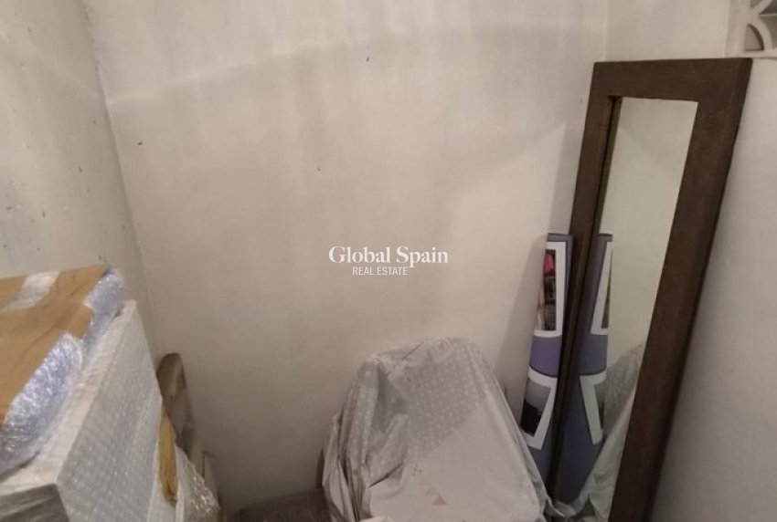 Wiederverkauf - WOHNUNG -
TORREVIEJA - Costa Blanca