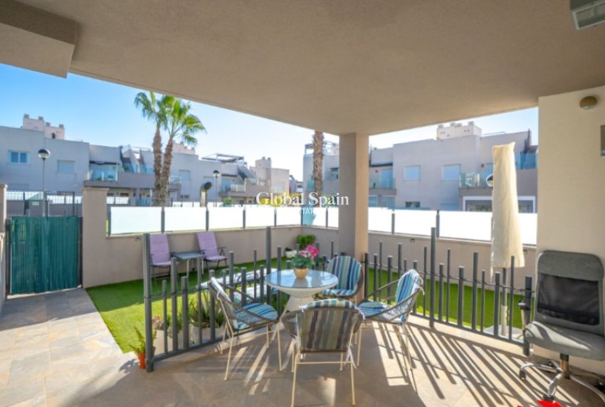 Wiederverkauf - WOHNUNG -
TORREVIEJA - Costa Blanca