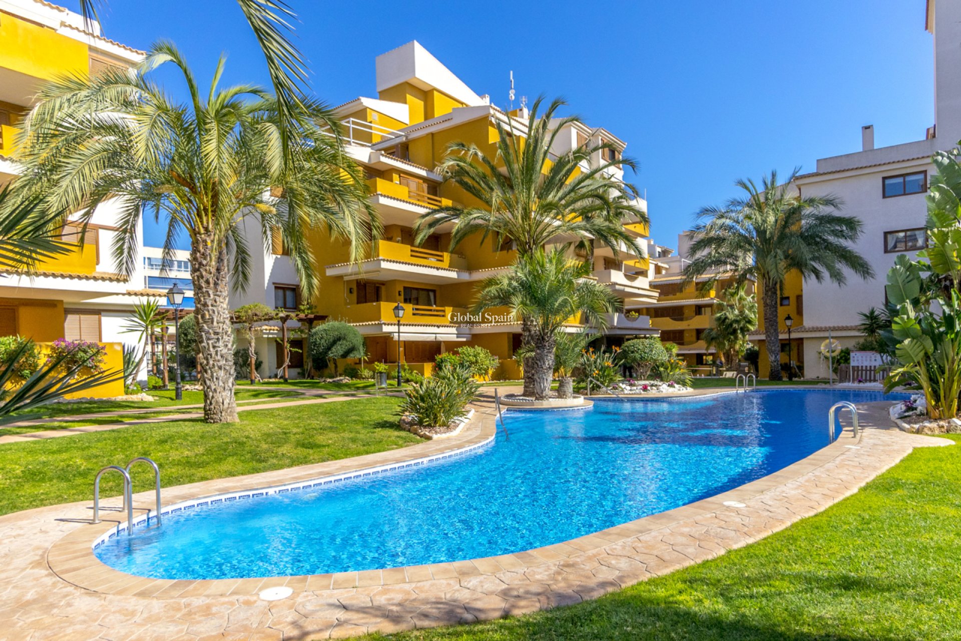 Wiederverkauf - WOHNUNG -
TORREVIEJA - Costa Blanca