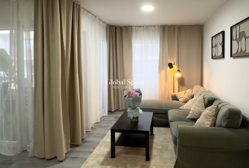 Wiederverkauf - WOHNUNG -
TORREVIEJA - Costa Blanca