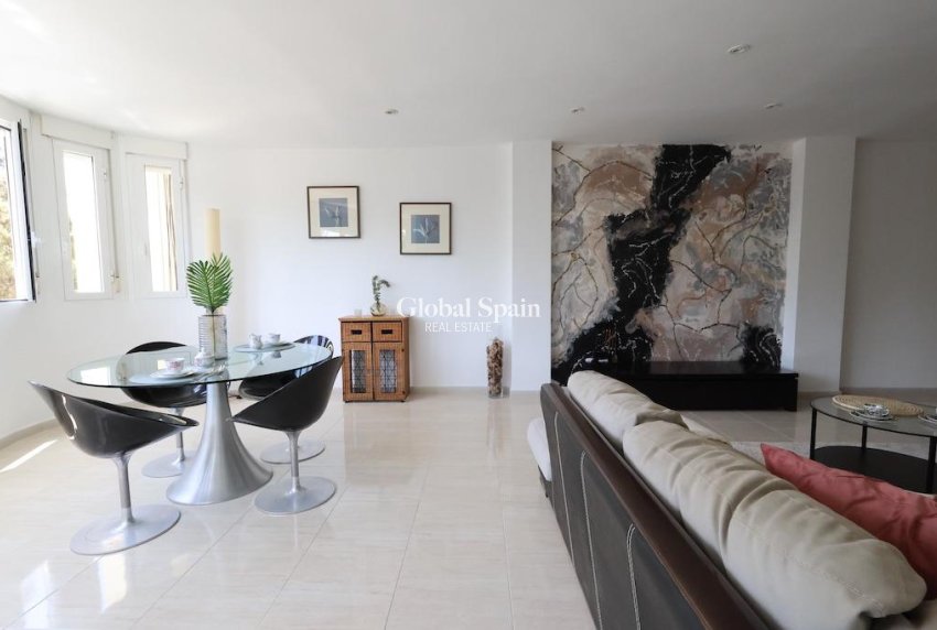 Wiederverkauf - WOHNUNG -
TORREVIEJA - Costa Blanca