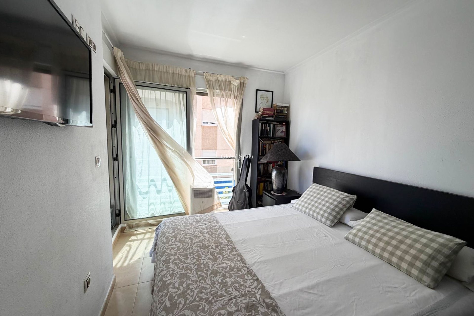 Wiederverkauf - WOHNUNG -
TORREVIEJA - Costa Blanca