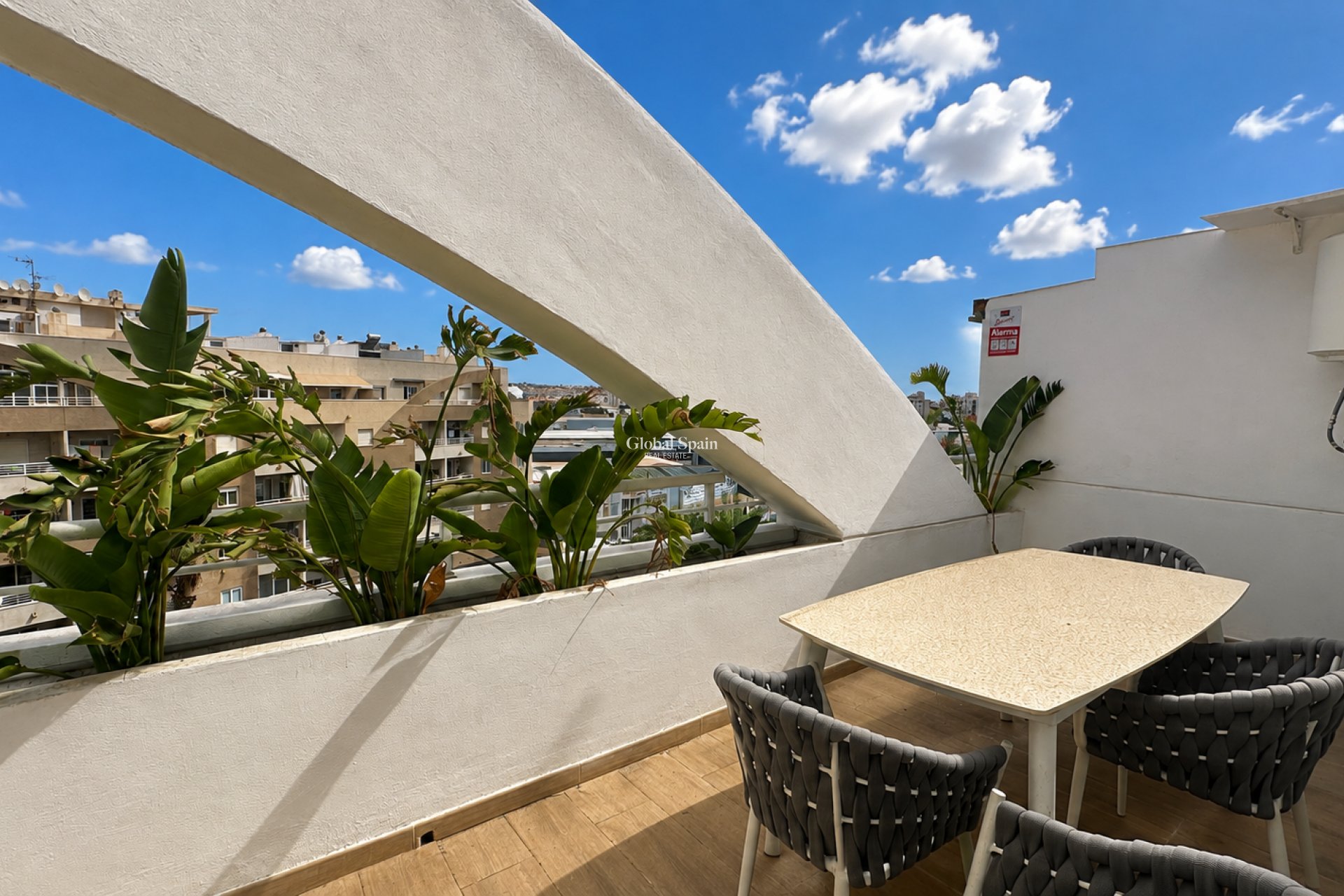 Wiederverkauf - WOHNUNG -
TORREVIEJA - Costa Blanca