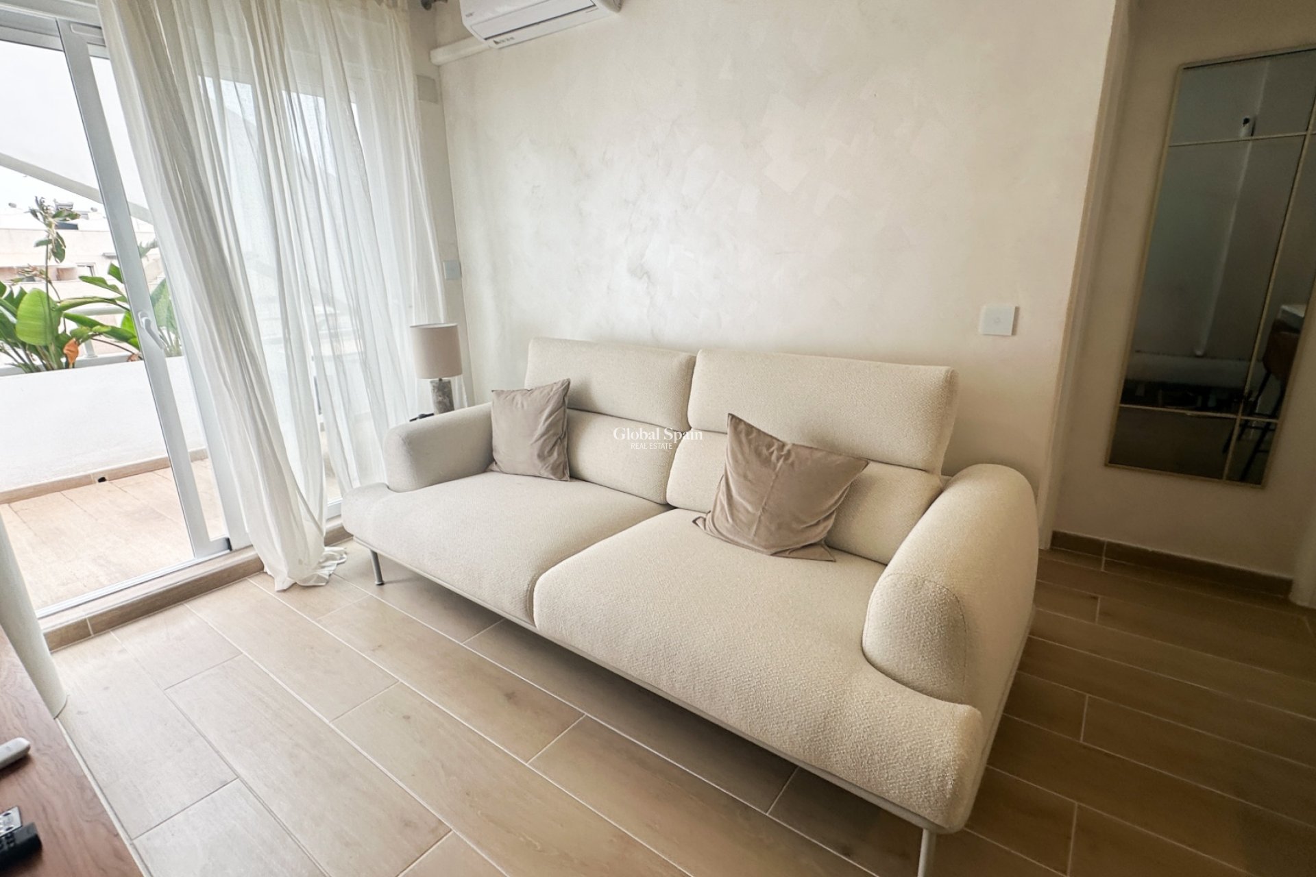 Wiederverkauf - WOHNUNG -
TORREVIEJA - Costa Blanca