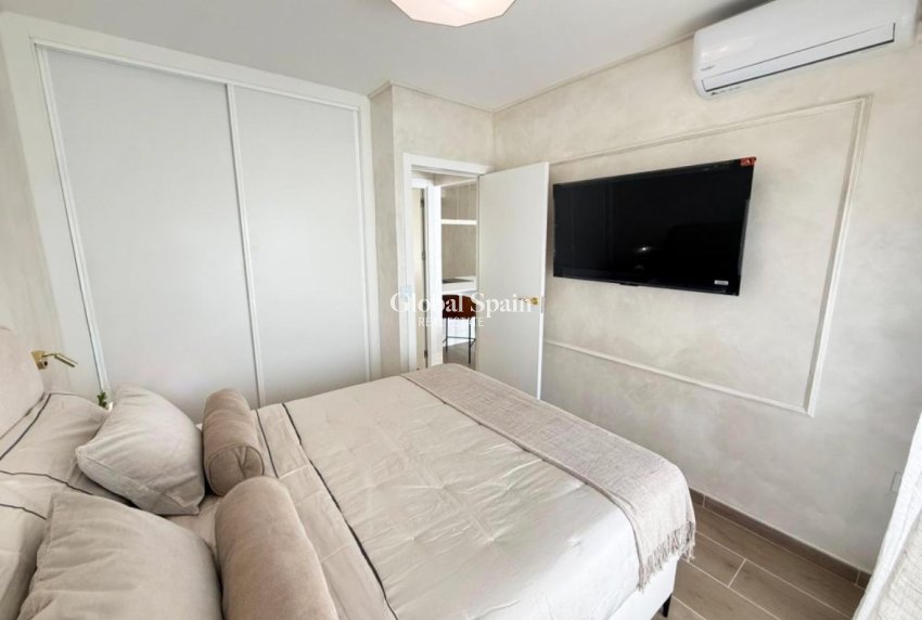 Wiederverkauf - WOHNUNG -
TORREVIEJA - Costa Blanca