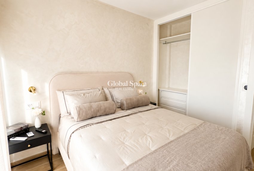 Wiederverkauf - WOHNUNG -
TORREVIEJA - Costa Blanca