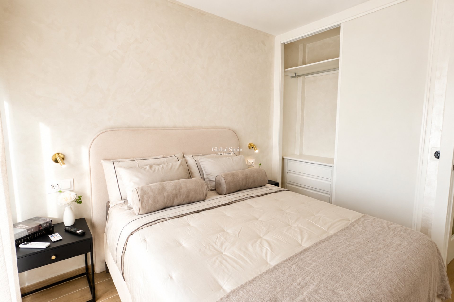 Wiederverkauf - WOHNUNG -
TORREVIEJA - Costa Blanca