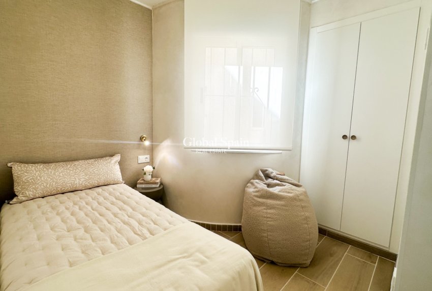 Wiederverkauf - WOHNUNG -
TORREVIEJA - Costa Blanca