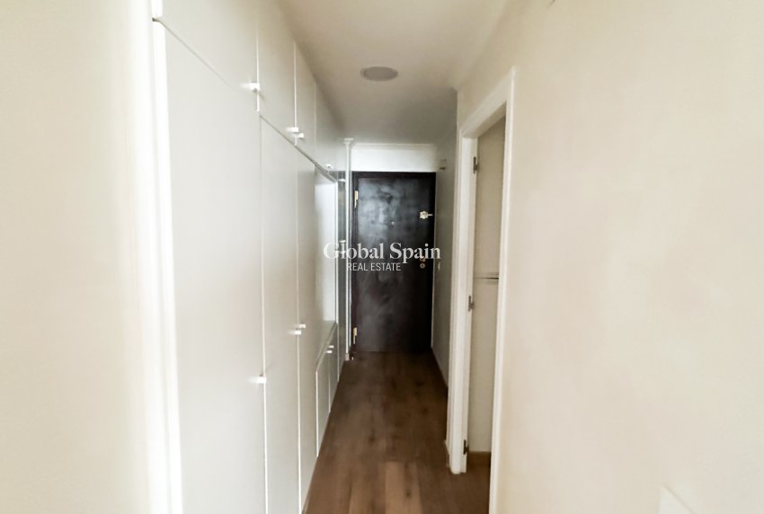 Wiederverkauf - WOHNUNG -
TORREVIEJA - Costa Blanca