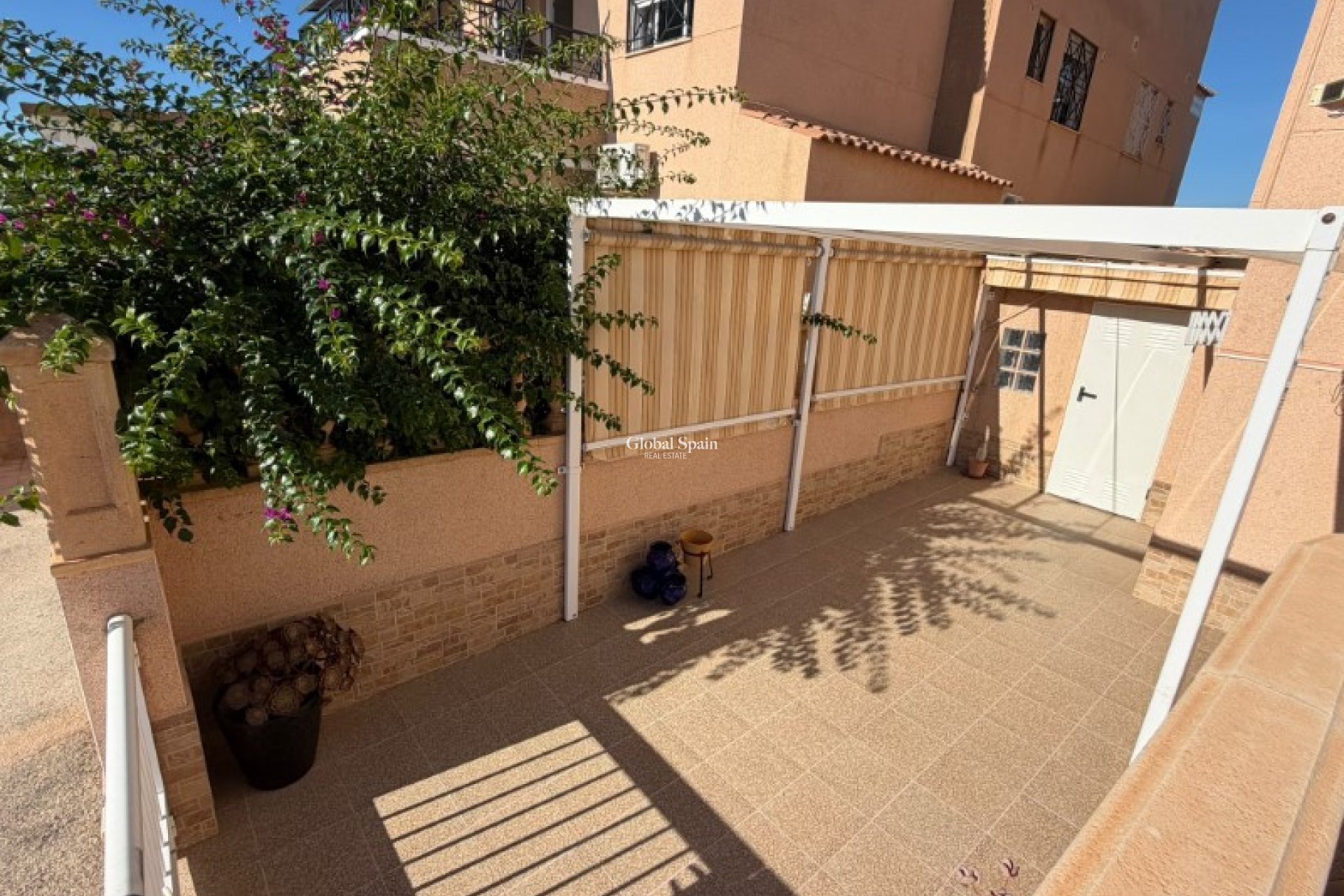 Wiederverkauf - WOHNUNG -
TORREVIEJA - Costa Blanca
