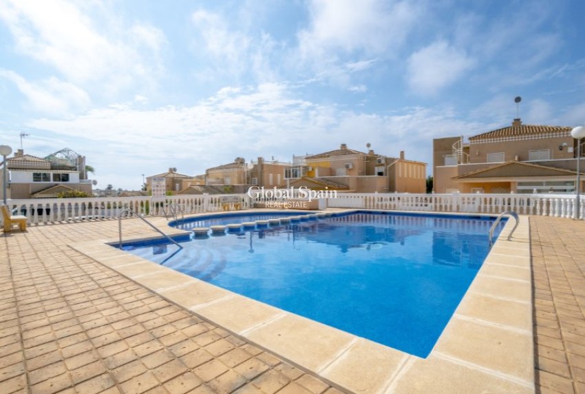 Wiederverkauf - WOHNUNG -
TORREVIEJA - Costa Blanca