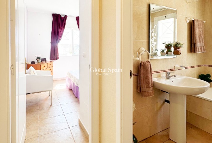 Wiederverkauf - WOHNUNG -
TORREVIEJA - Costa Blanca