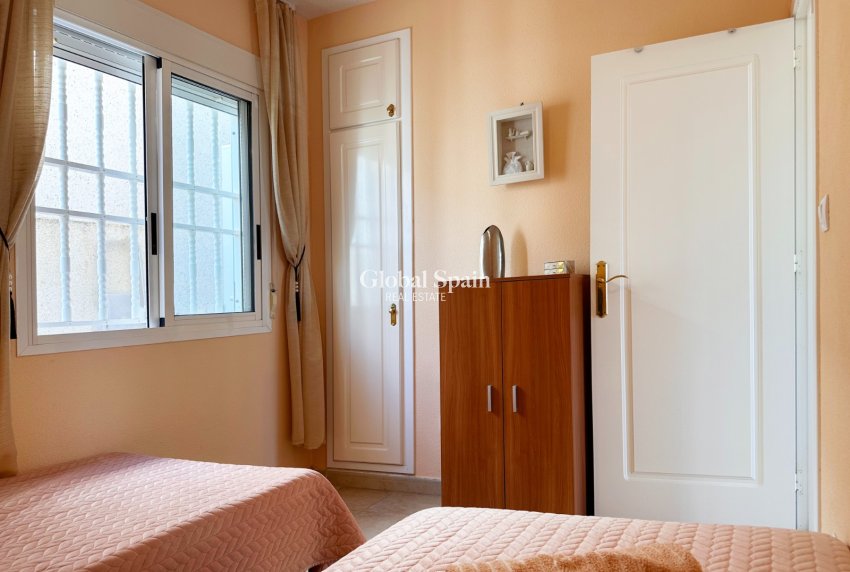 Wiederverkauf - WOHNUNG -
TORREVIEJA - Costa Blanca
