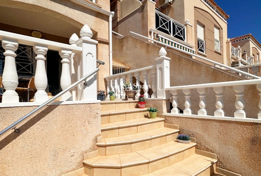 Wiederverkauf - WOHNUNG -
TORREVIEJA - Costa Blanca